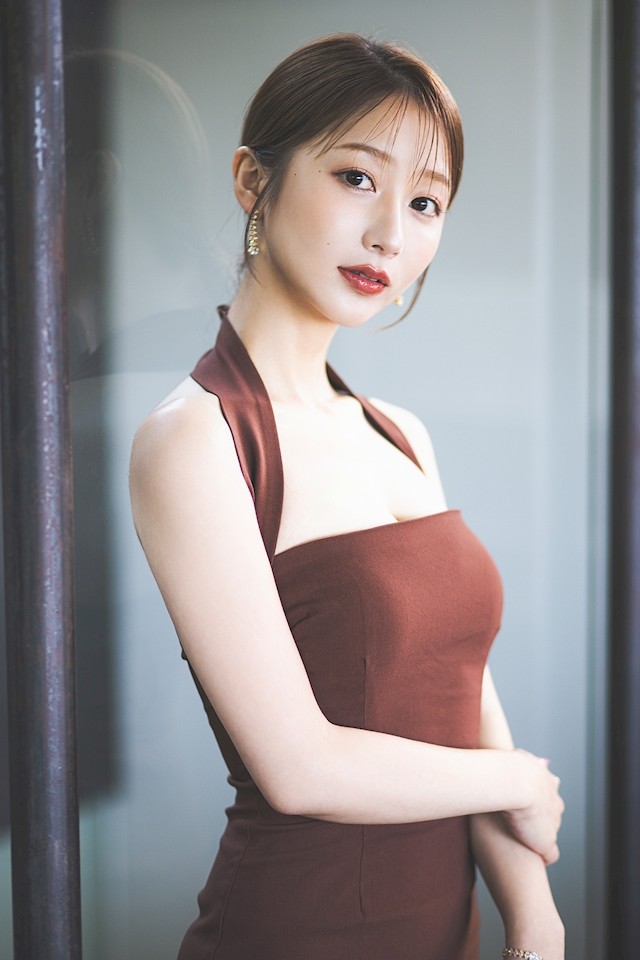 結城 あきプロフィール写真5